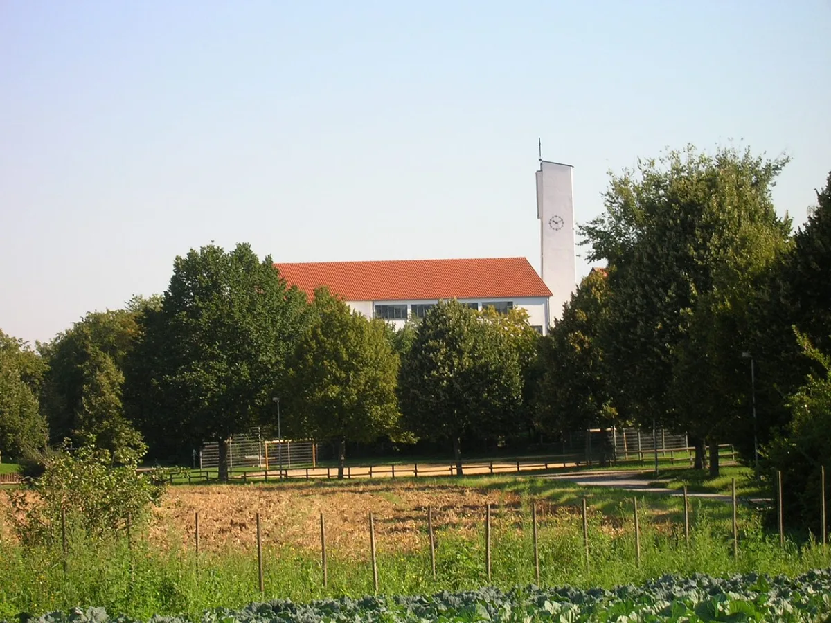 Kirche in Kernen im Remstal, Heilig Kreuz, Kernen im Remstal-Rommelshausen