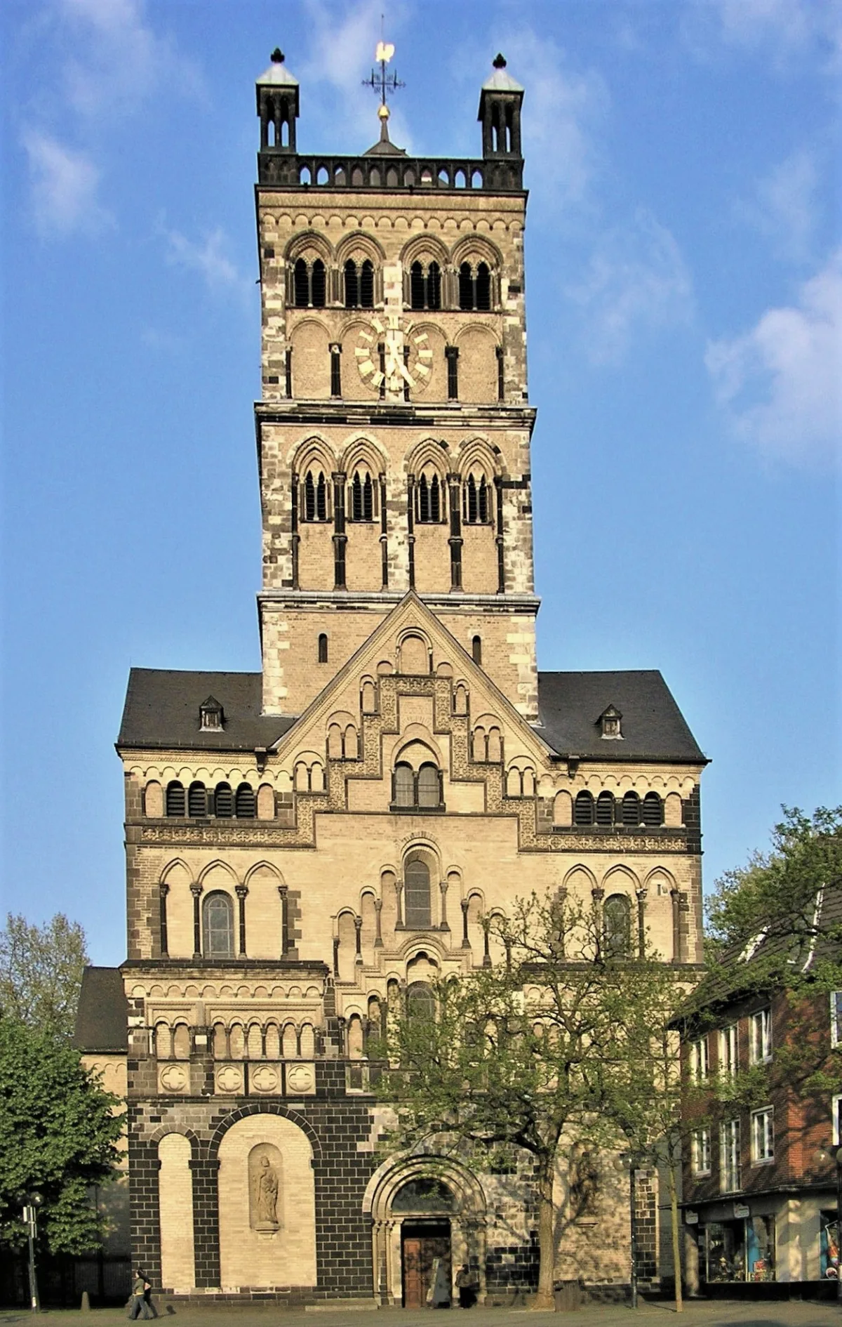 St. Quirinus (Basilika minor)