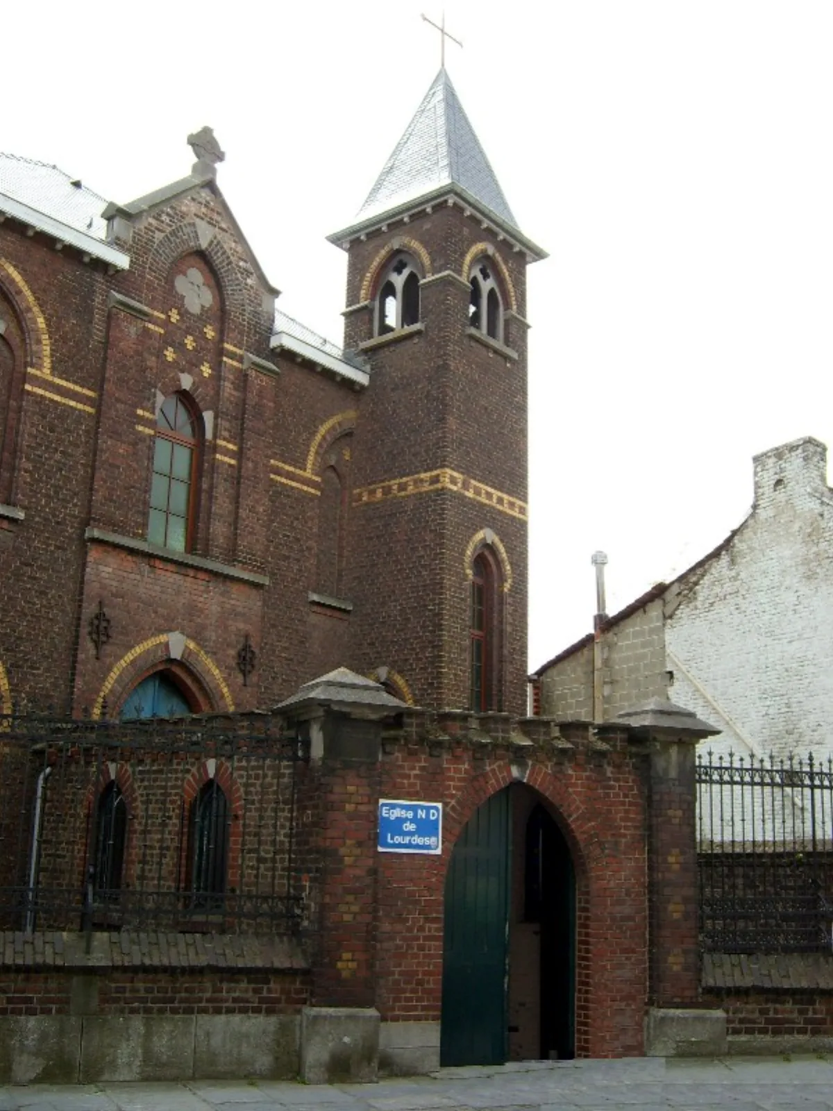 Montignies-sur-Sambre ~ N.-D. de Lourdes, Montignies-sur-Sambre