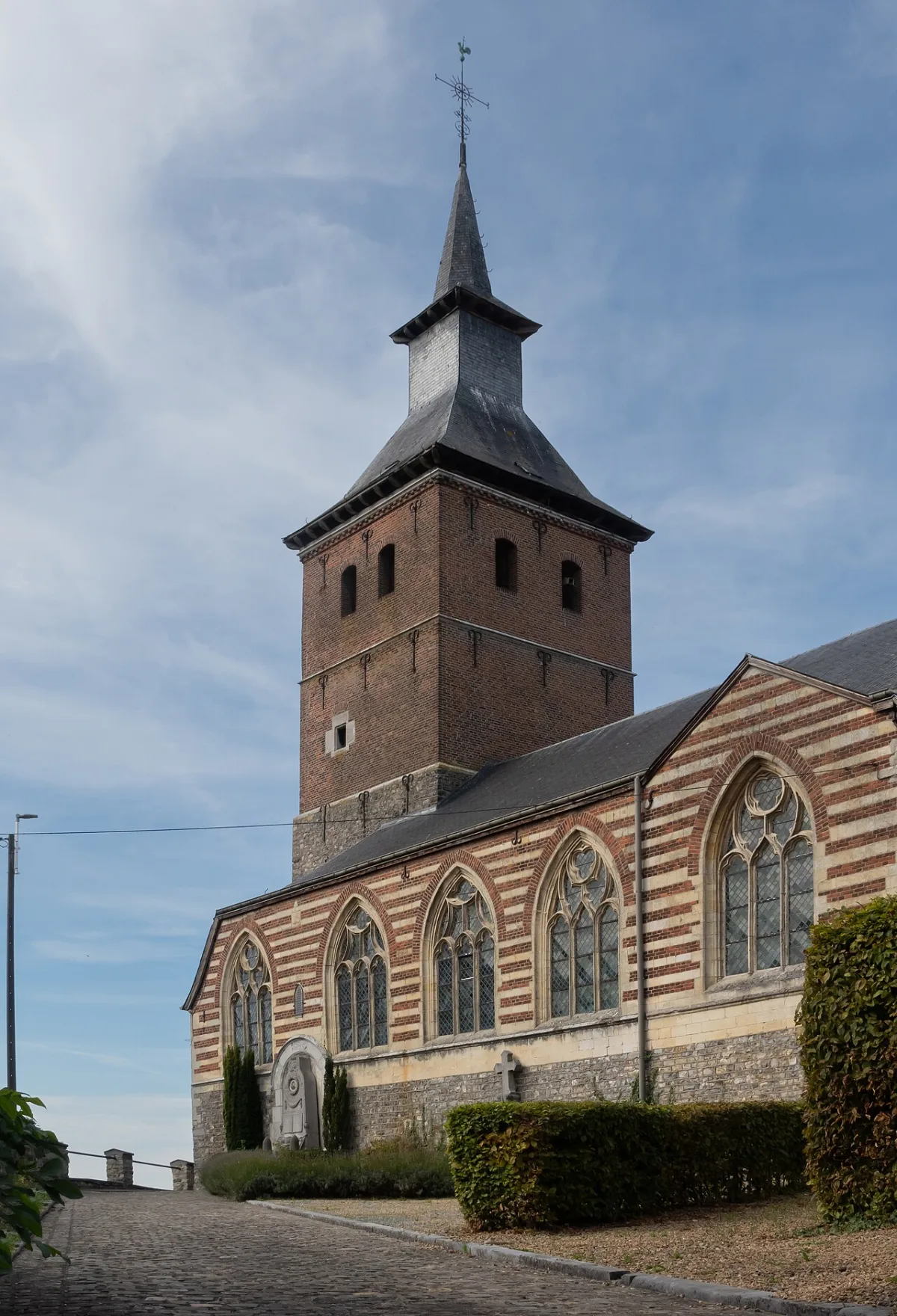 Saint-Pierre, Thys