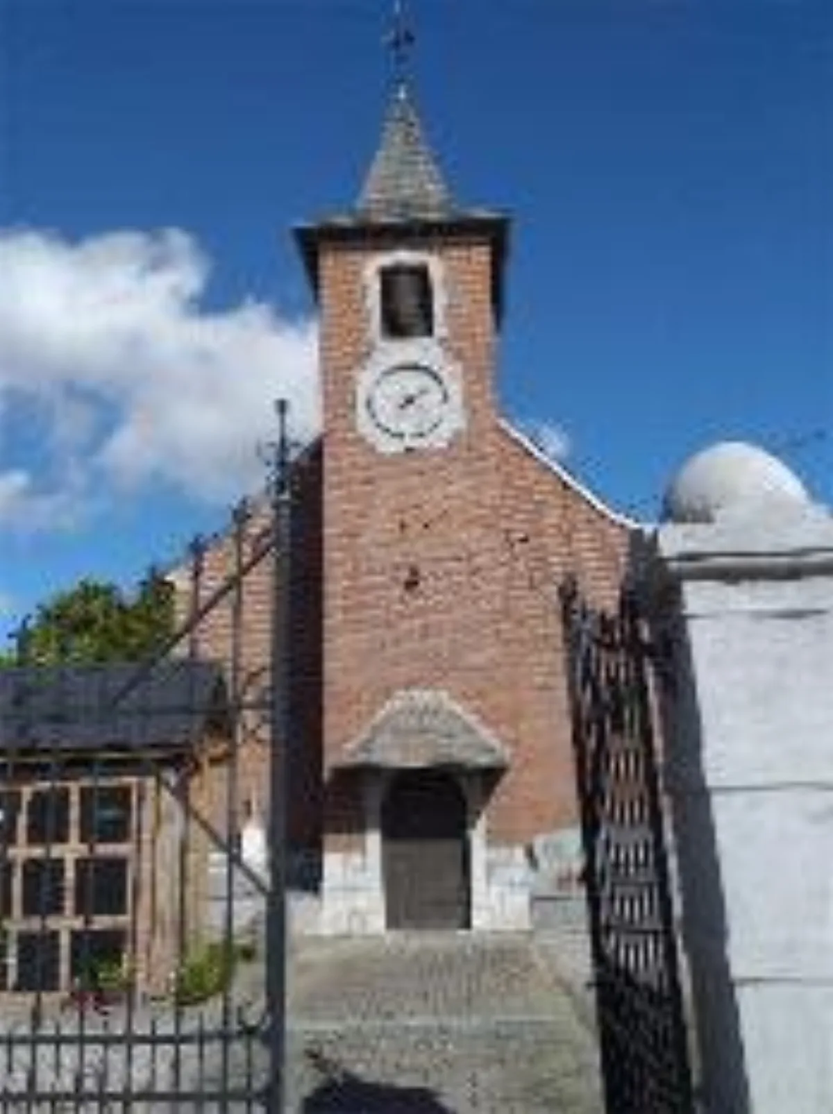 Saint-Martin, Seraing-le-Château
