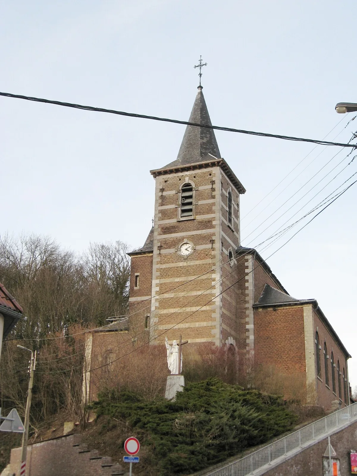 Saint Pierre, Bassenge