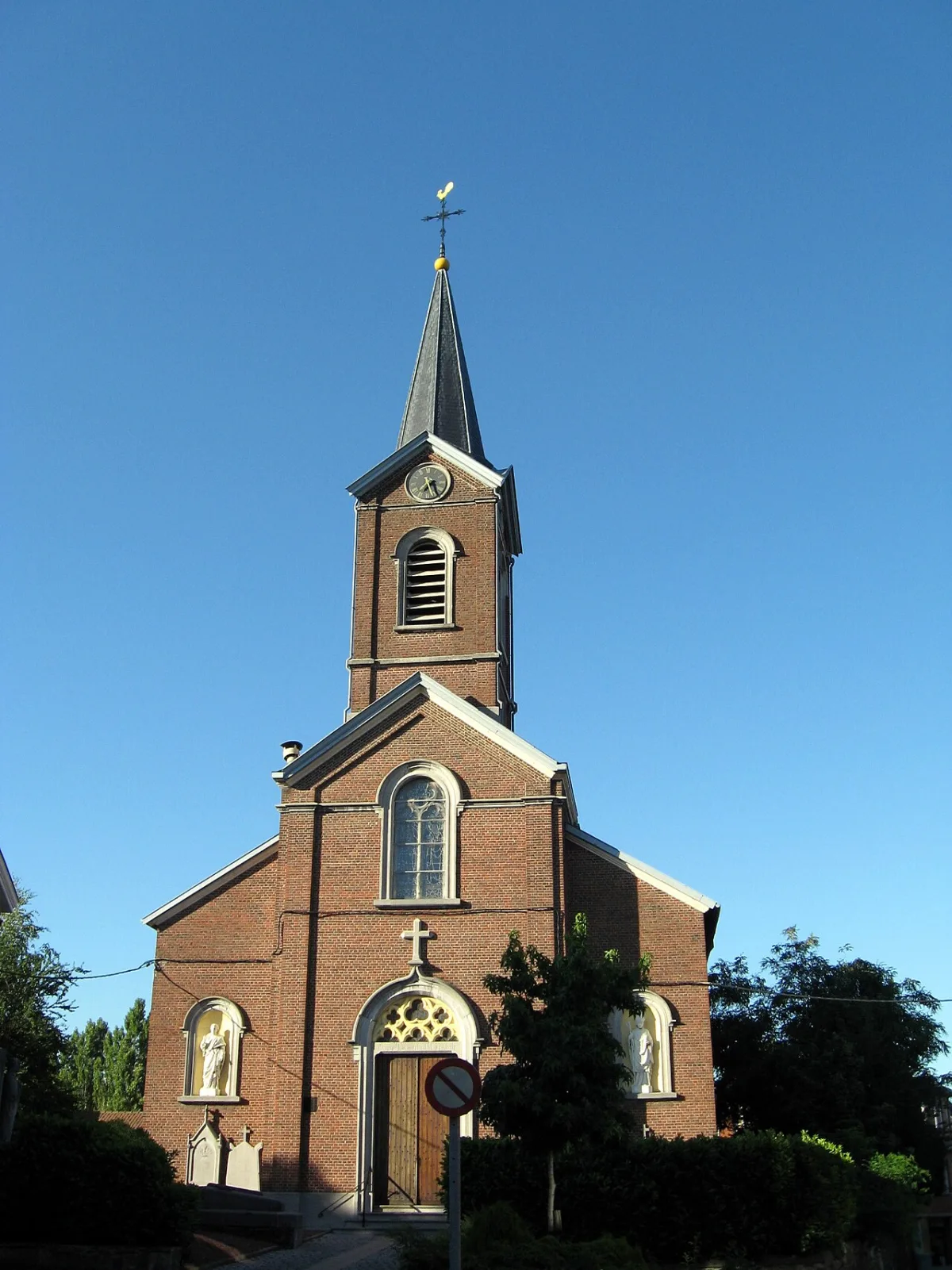 Saint Pierre, Vivegnis