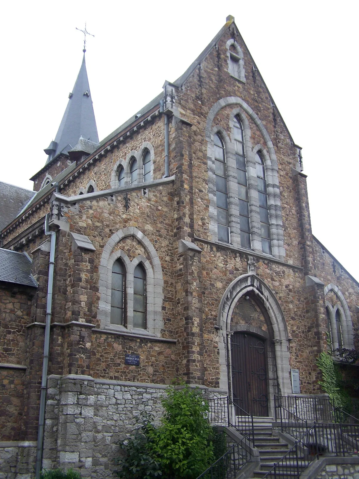 Saint-Sacrement, Bomel