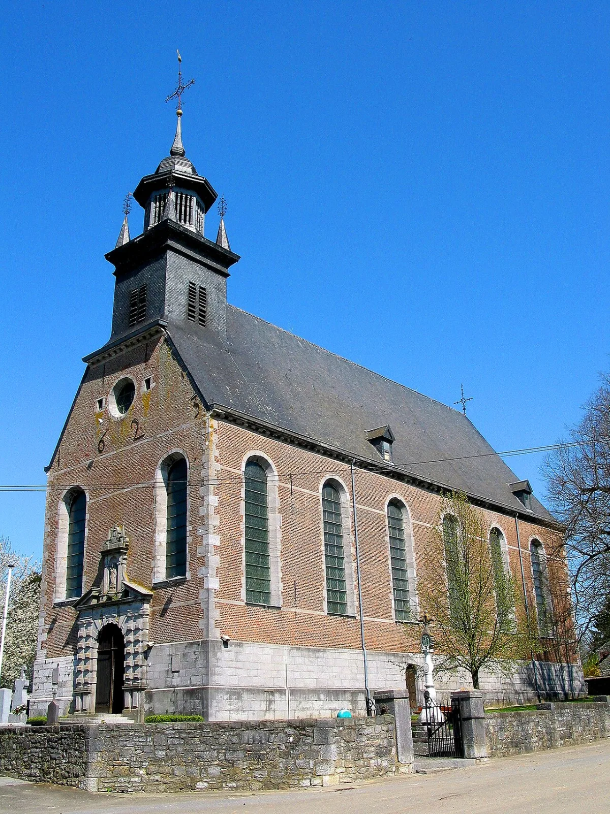 Notre-Dame, Foy-Notre-Dame