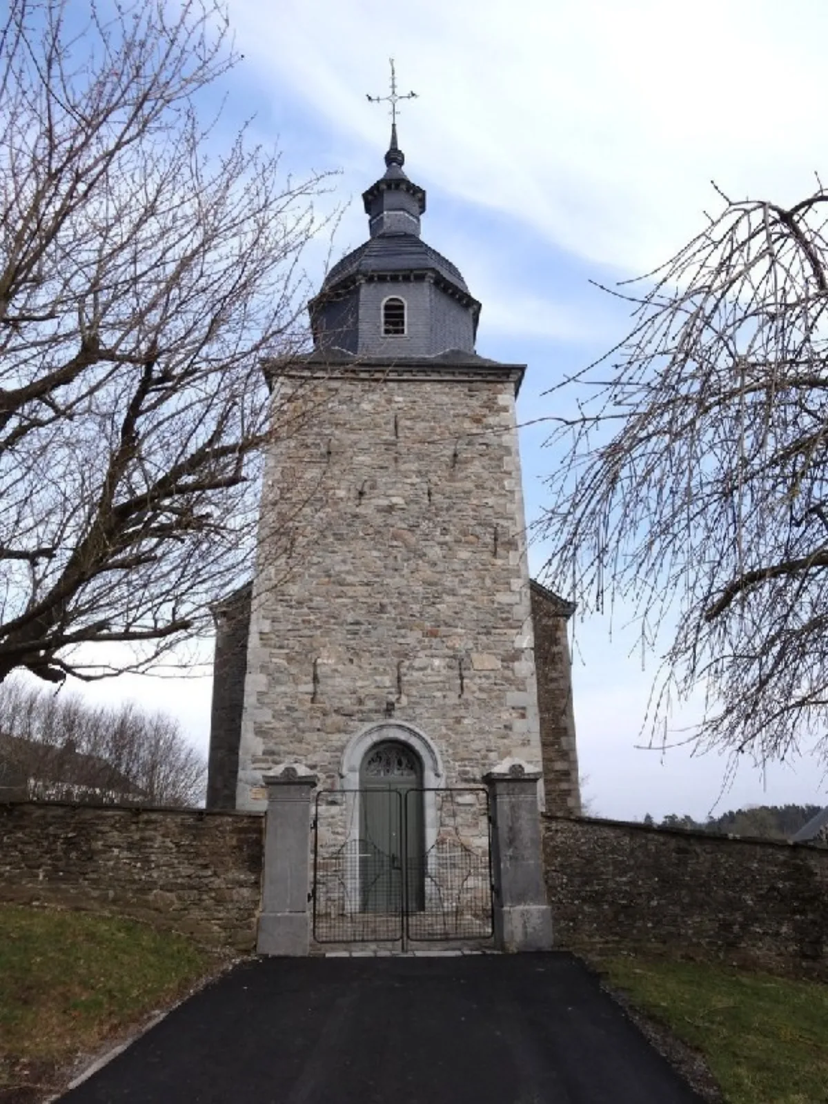 Notre-Dame, Cens