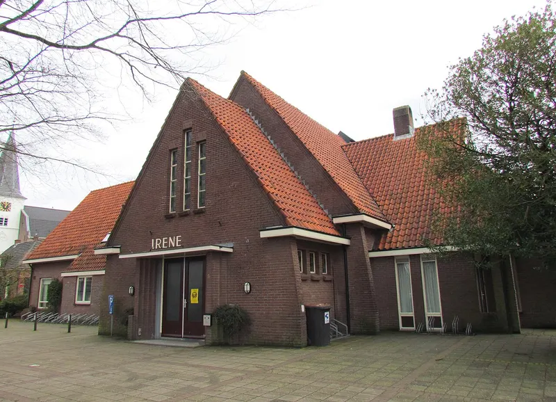 Joseph / Irene, Holten