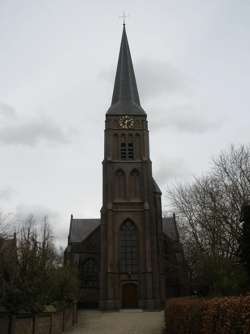 H.H. Petrus en Paulus, Varik