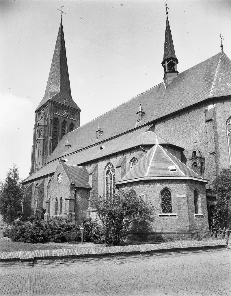 St.-Andreaskerk, Zevenaar