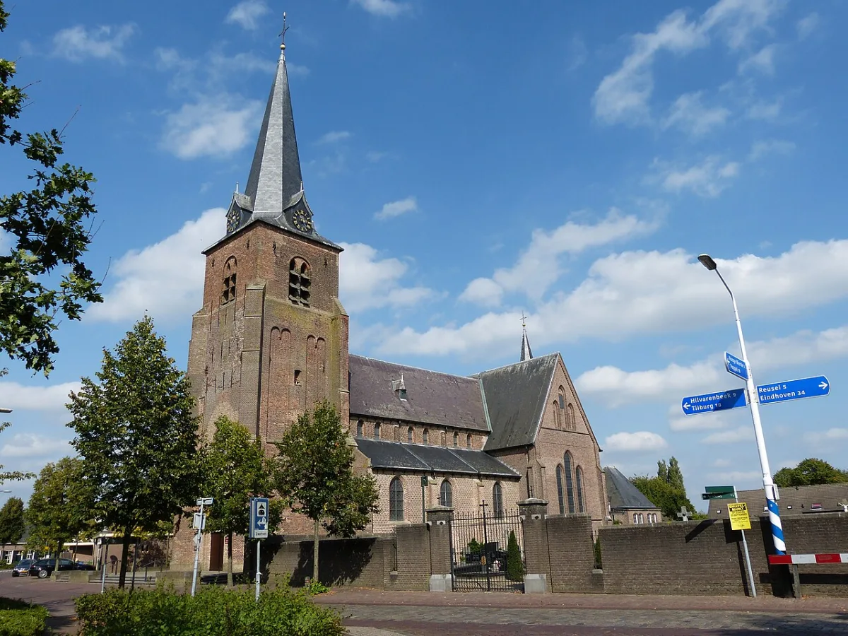 Stephanus, Lage Mierde