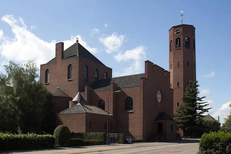 O.L.Vrouw Hemelvaart, Raamsdonksveer