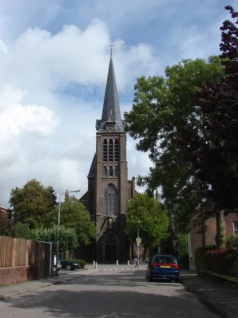 O.L. Vrouw Geboorte, Uitgeest