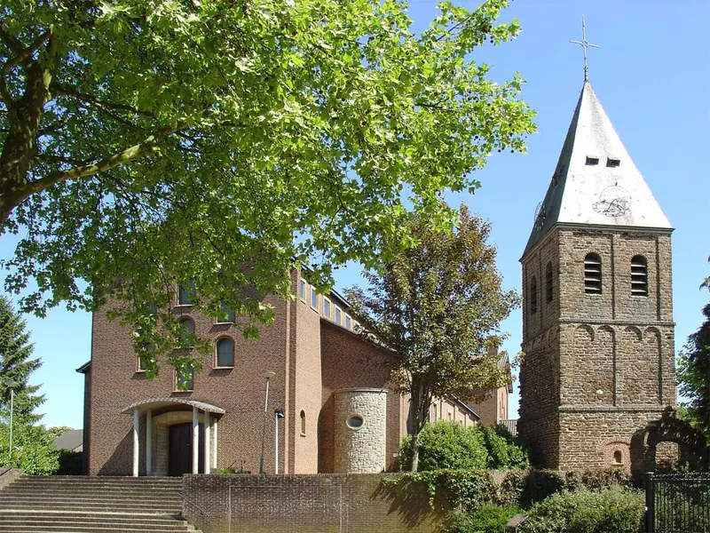 Cosmas en Damianus, Afferden (L)