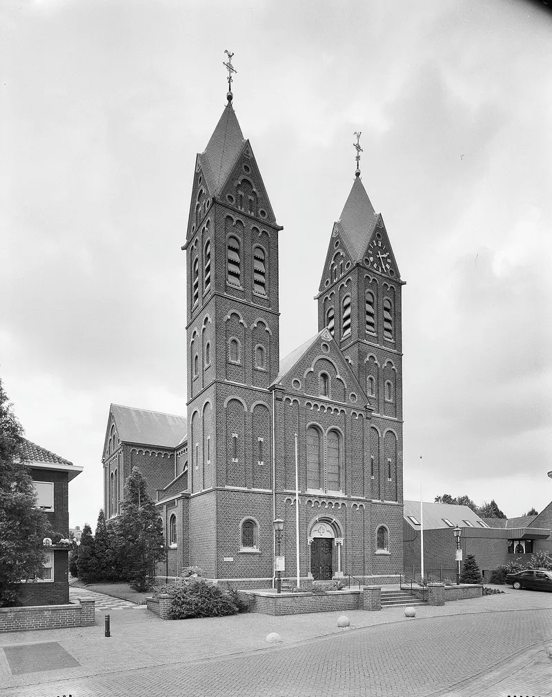 O.L. Vrouw ten Hemelopneming, Einighausen