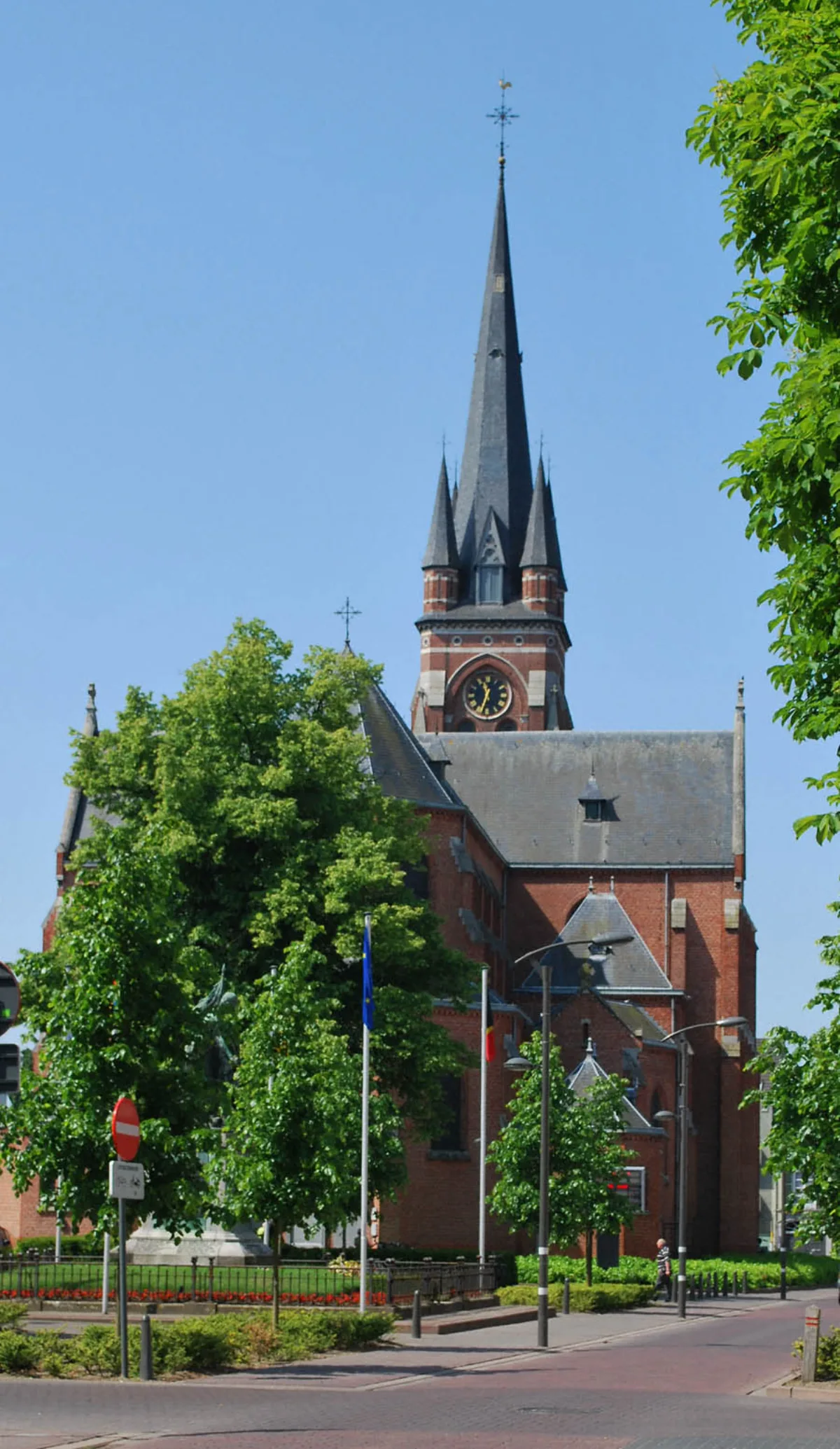 Onze-Lieve-Vrouw en Sint-Jobkerk, Arendonk
