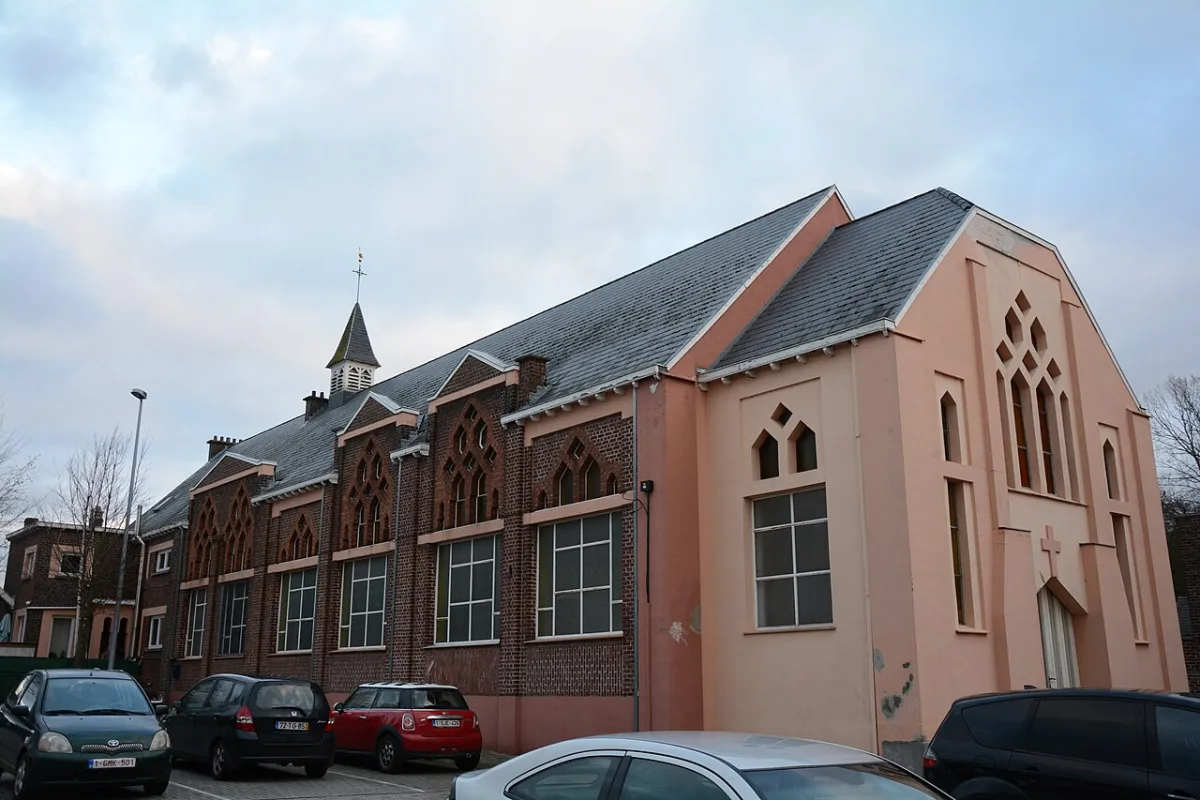 Heilige-Familiekerk, Asse