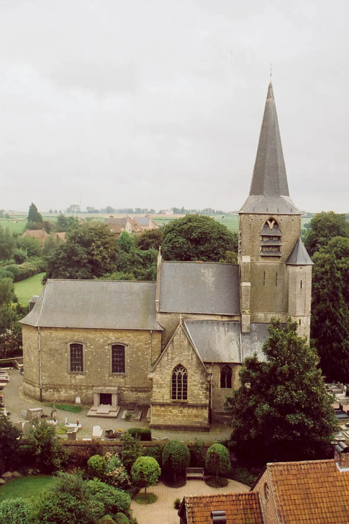 Sint-Gorik en Sint-Magdalenakerk, Asse
