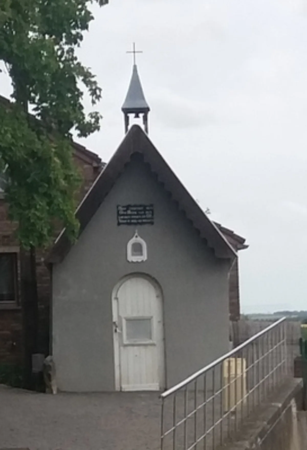 Kapel van Onze-Lieve-Heer van de Kouden Steen en Onze-Lieve-Vrouw van Zeven Weeën, Borgloon
