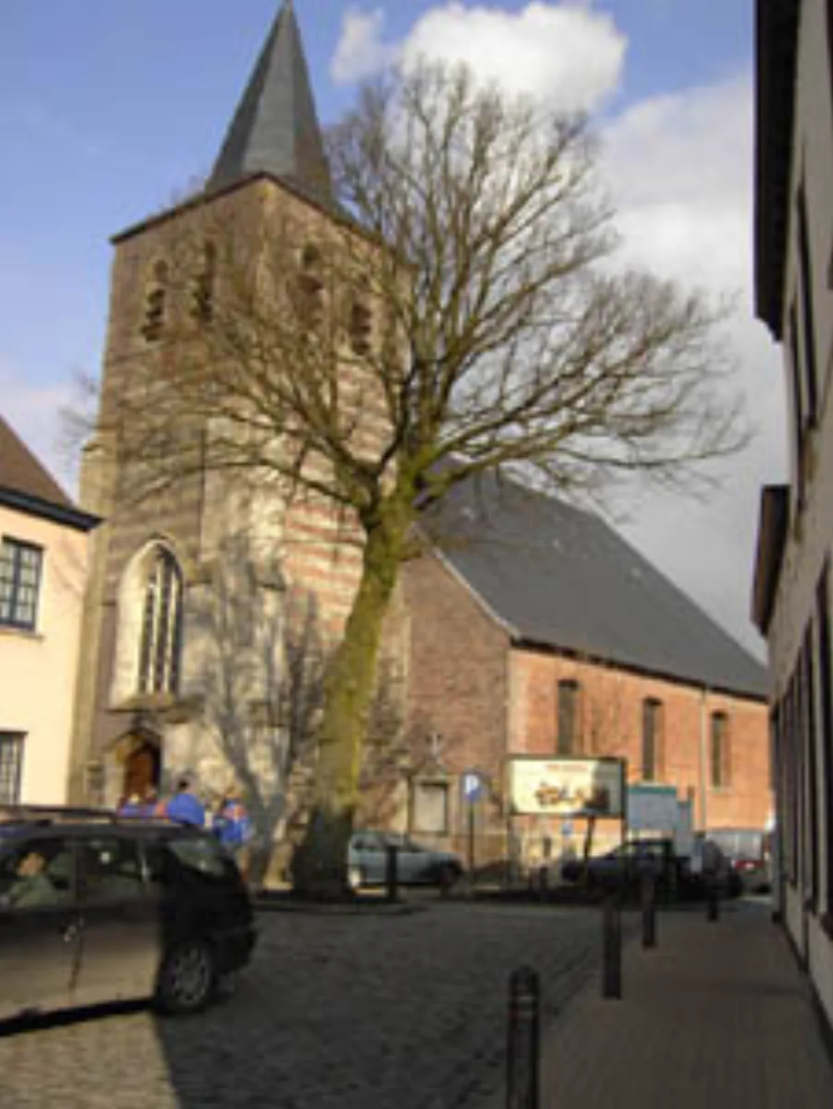 Sint-Apolloniakerk, Brakel