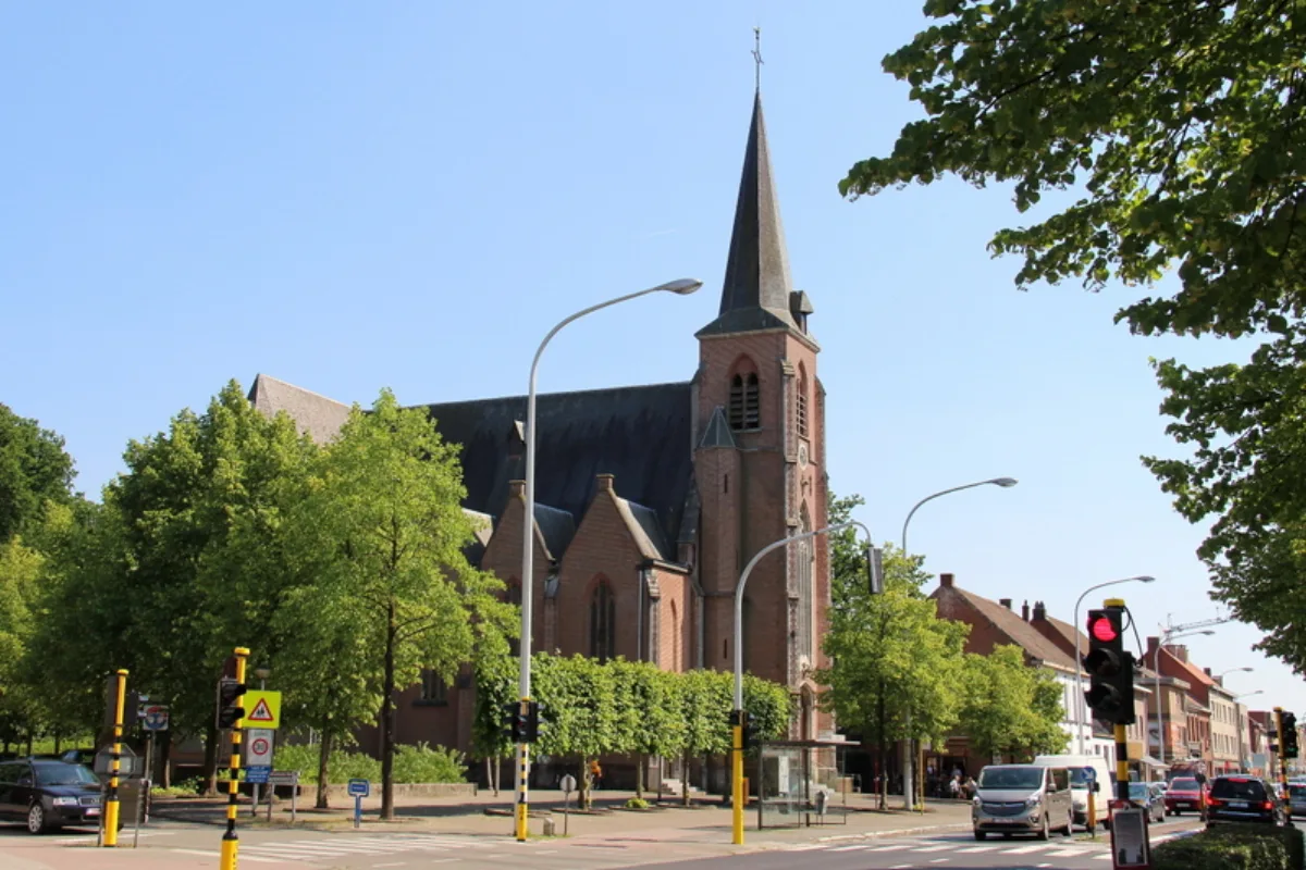 Onze-Lieve-Vrouw-Onbevlekt-Ontvangenkerk, Brasschaat
