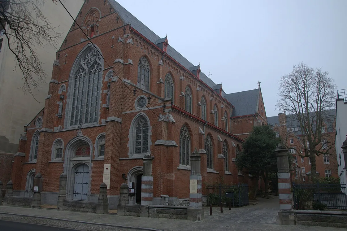 Kerk en klooster van de Dominikanen en binnentuin, Brussel