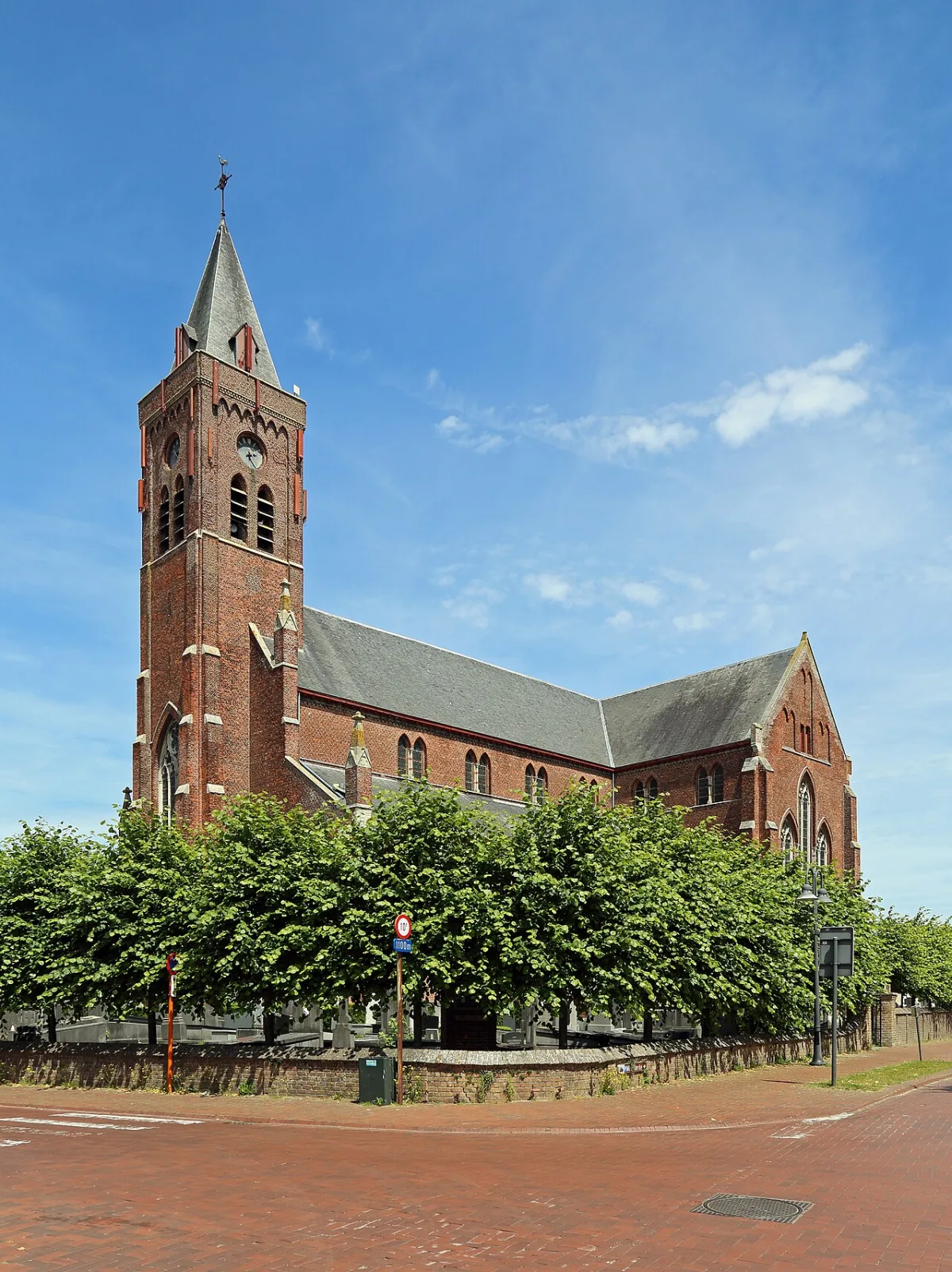 Sint-Dionysiuskerk, Damme