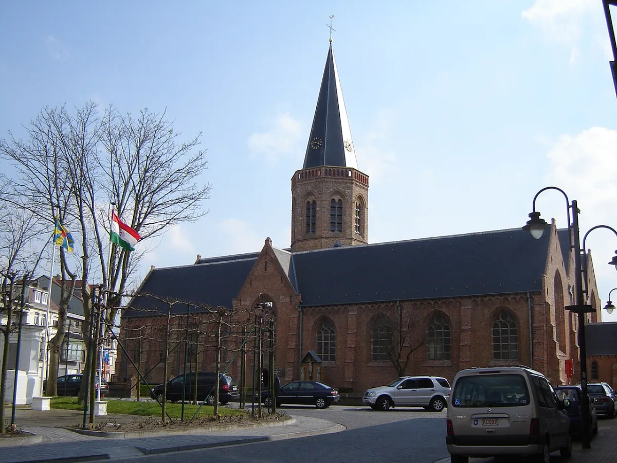 Heilige-Kruisverheffingskerk, De Haan