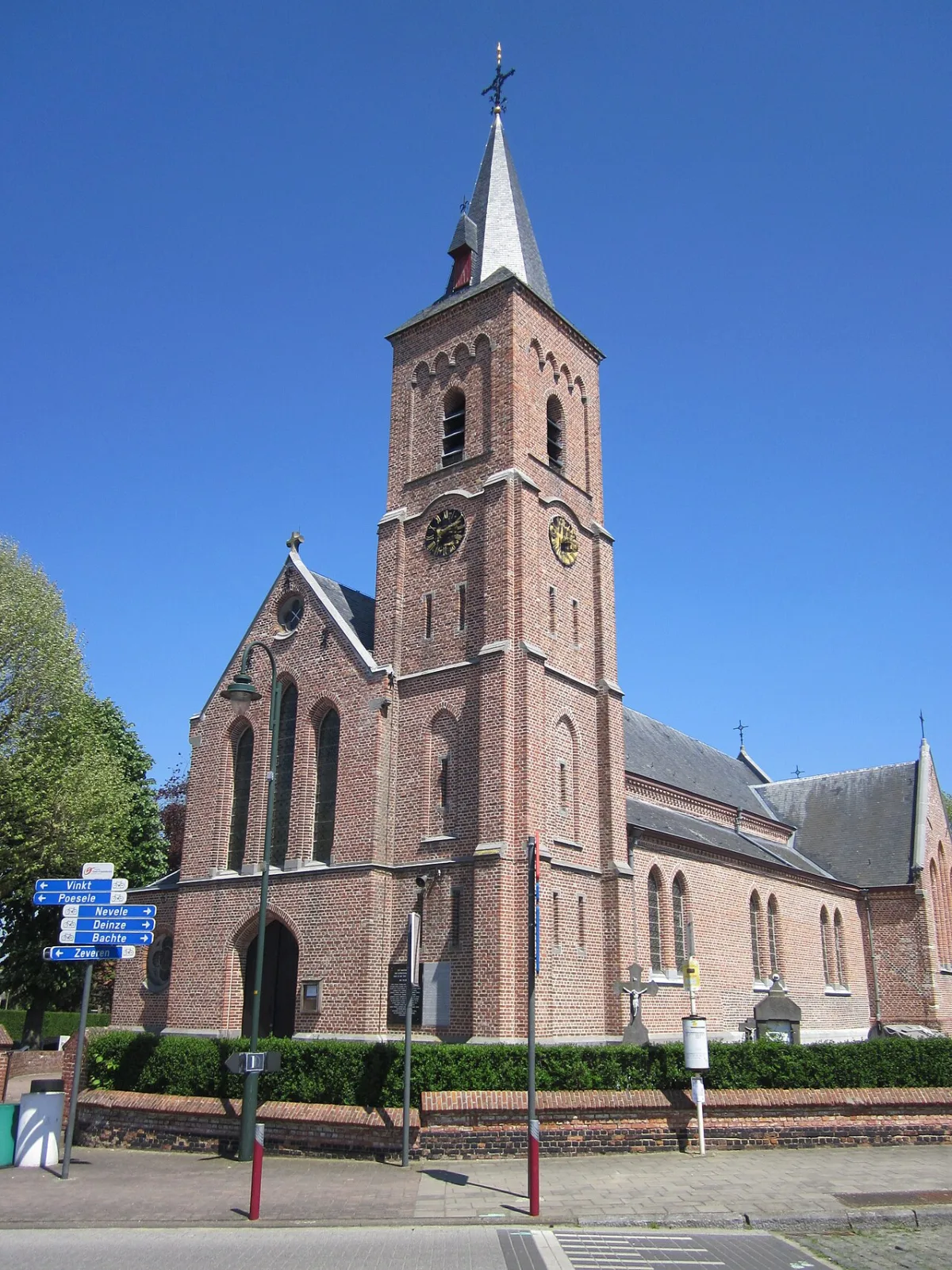 Sint-Niklaaskerk, Deinze