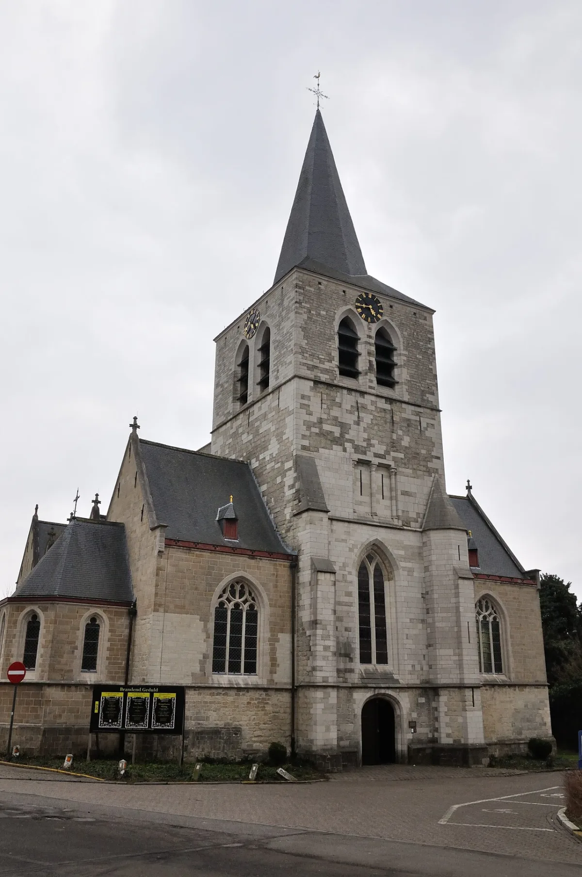 Sint-Ambrosiuskerk, Dilbeek