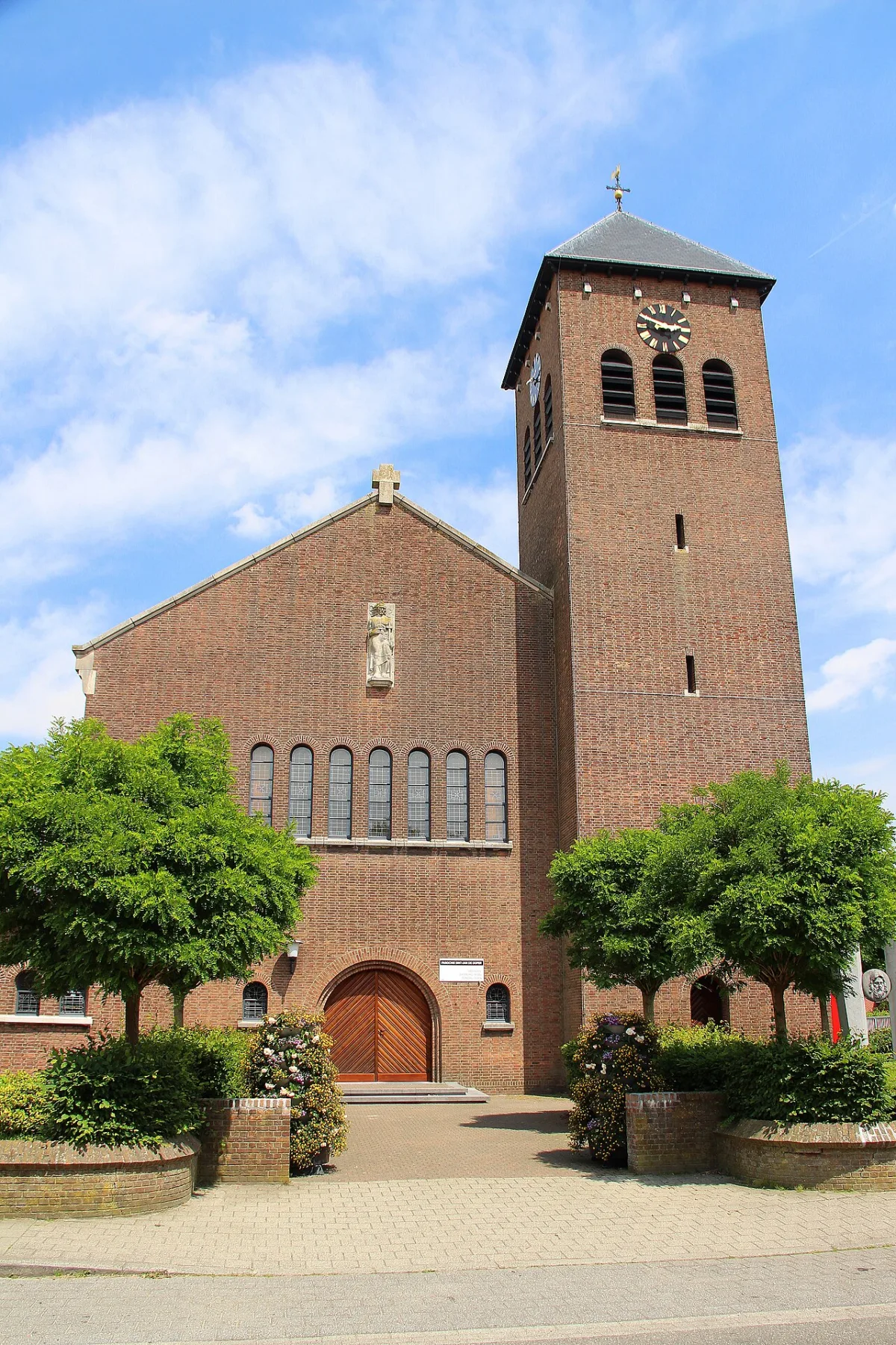 Sint-Jan Baptistkerk, Essen