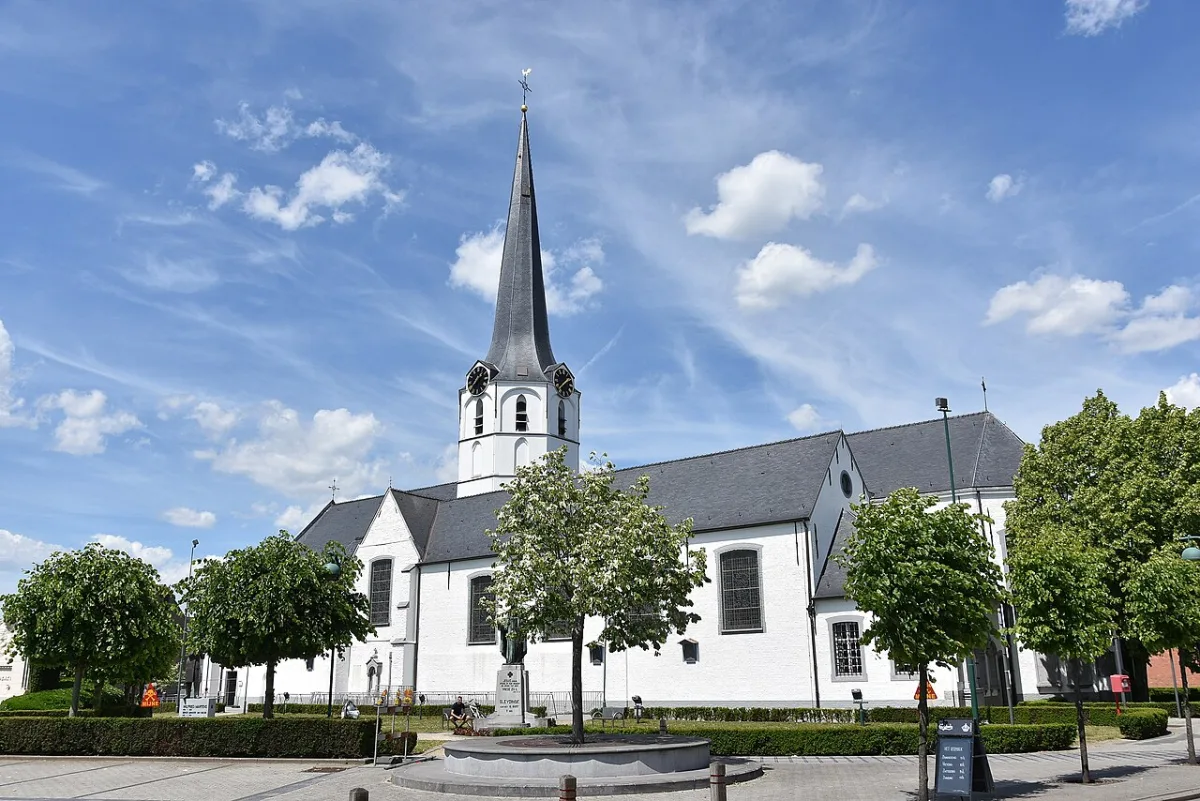 Sint-Joriskerk, Evergem