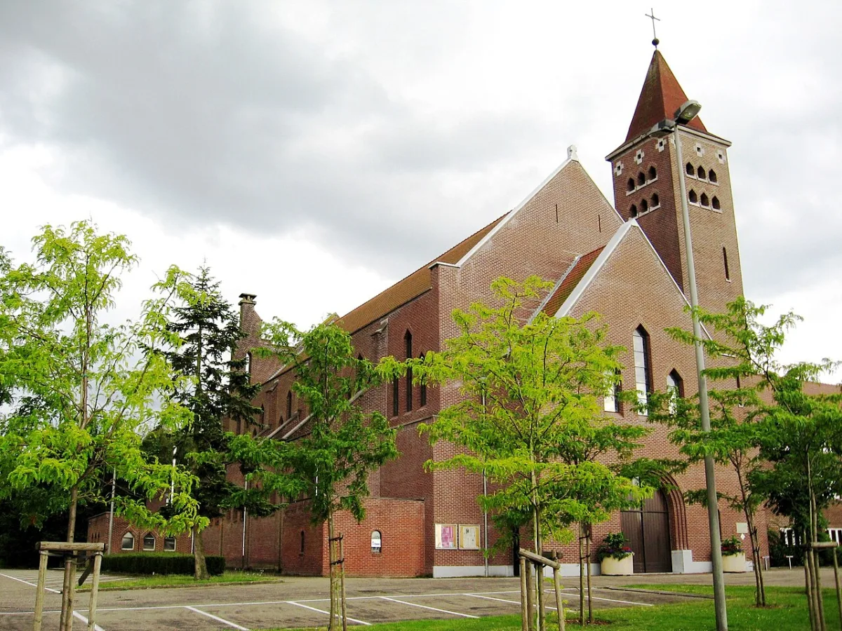 Onze-Lieve-Vrouw van de Rozenkranskerk, Genk