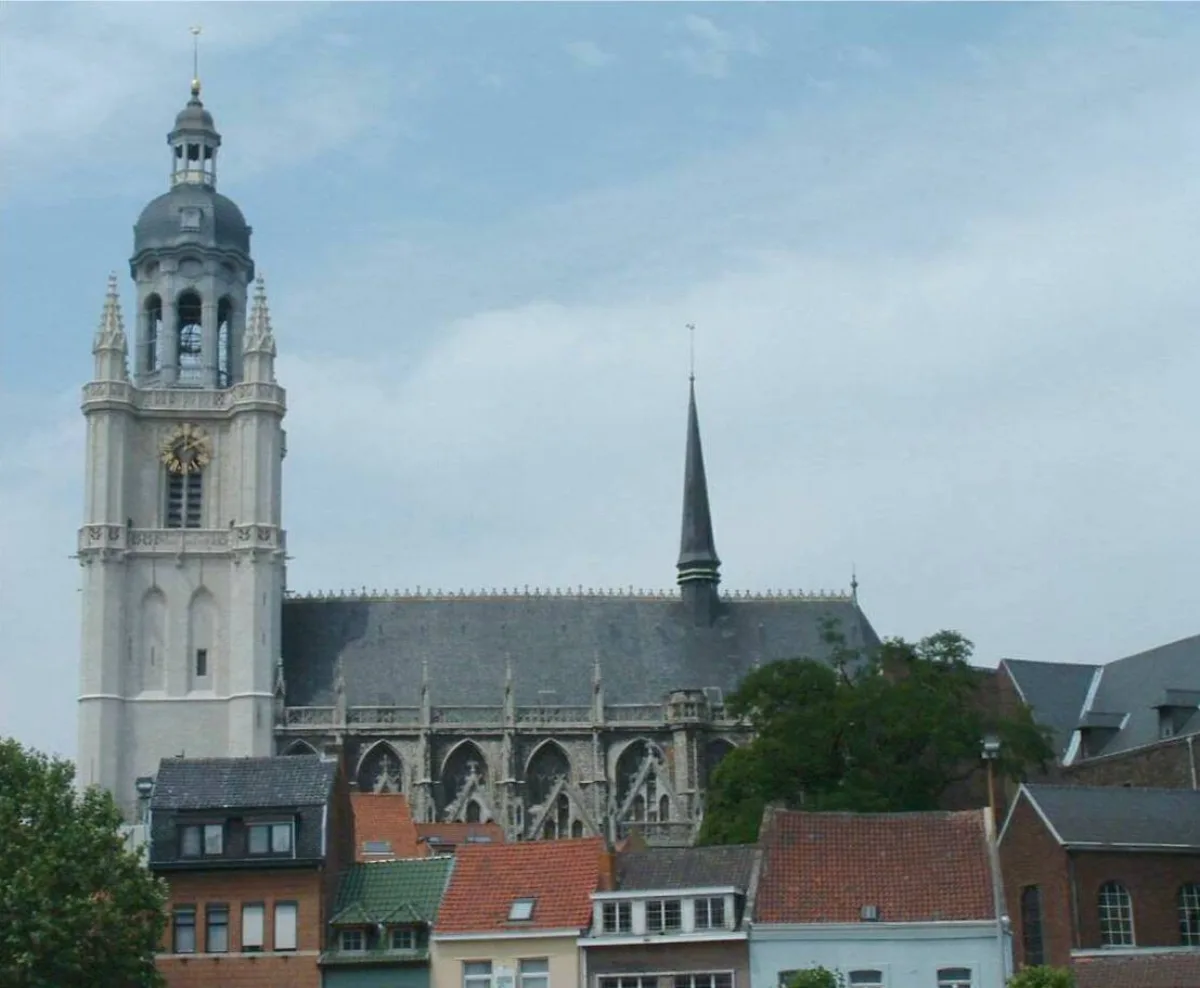 Sint-Martinusbasiliek, Halle