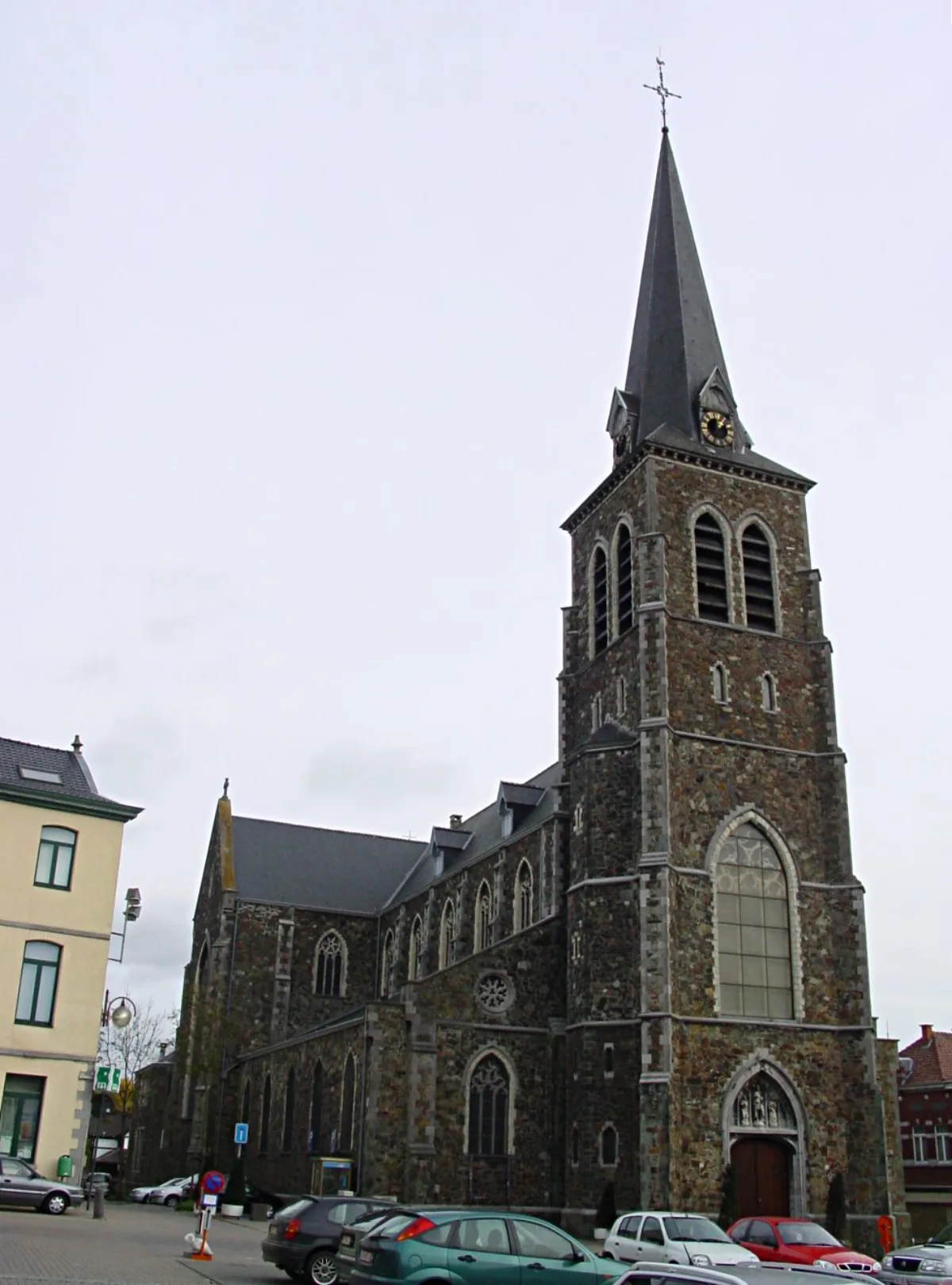 Sint-Veronuskerk, Halle