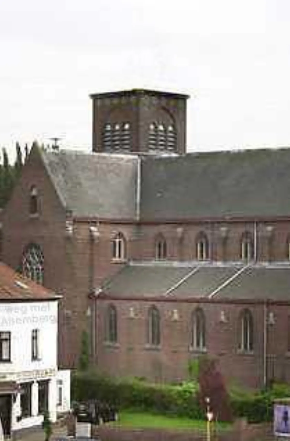 Sint-Vincentiuskerk, Halle