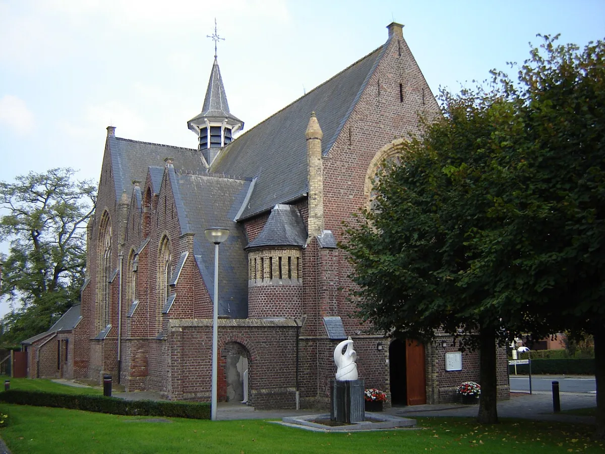 Onze-Lieve-Vrouwkerk, Heuvelland