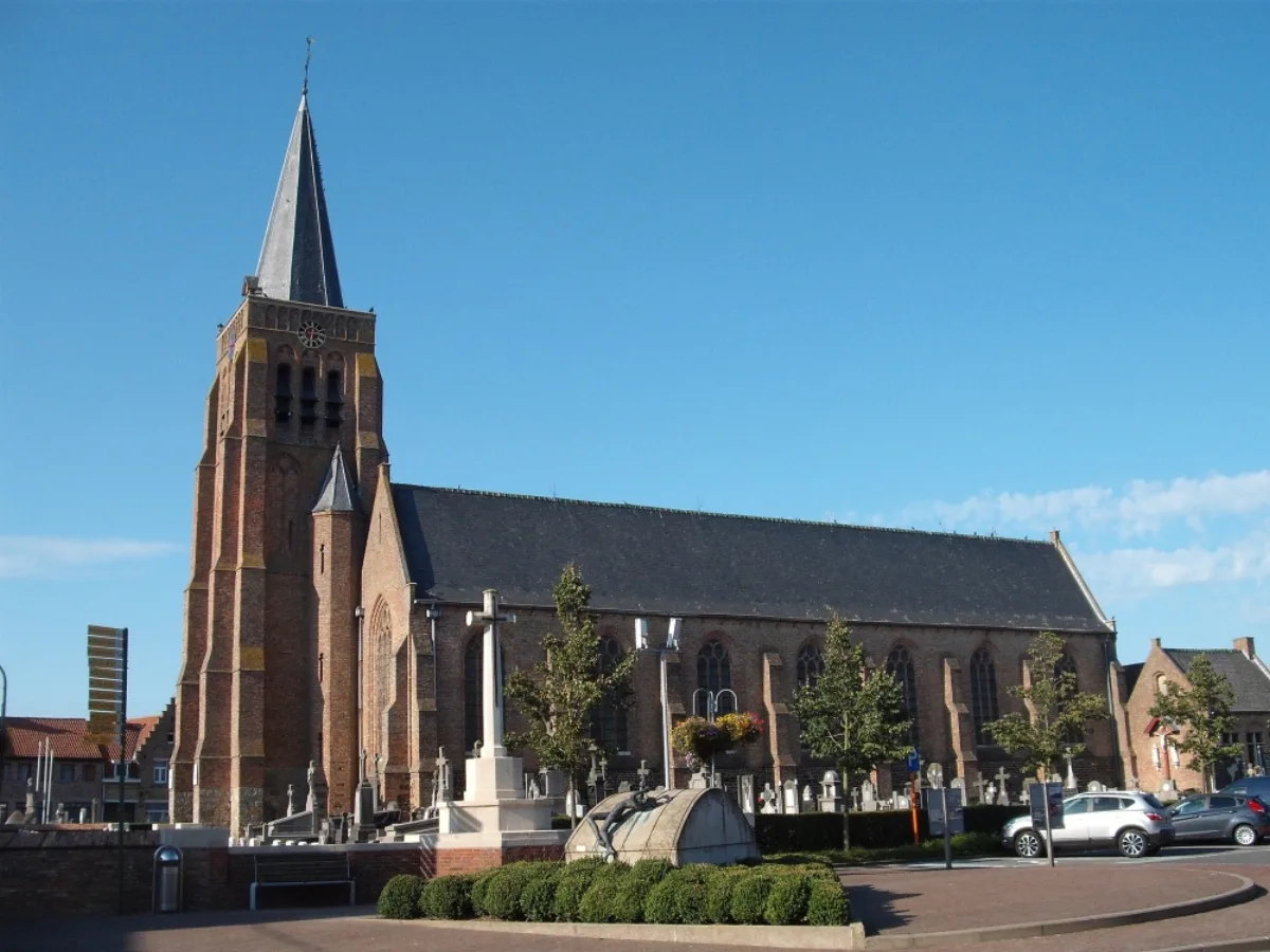 Sint-Jan-Baptistkerk, Heuvelland