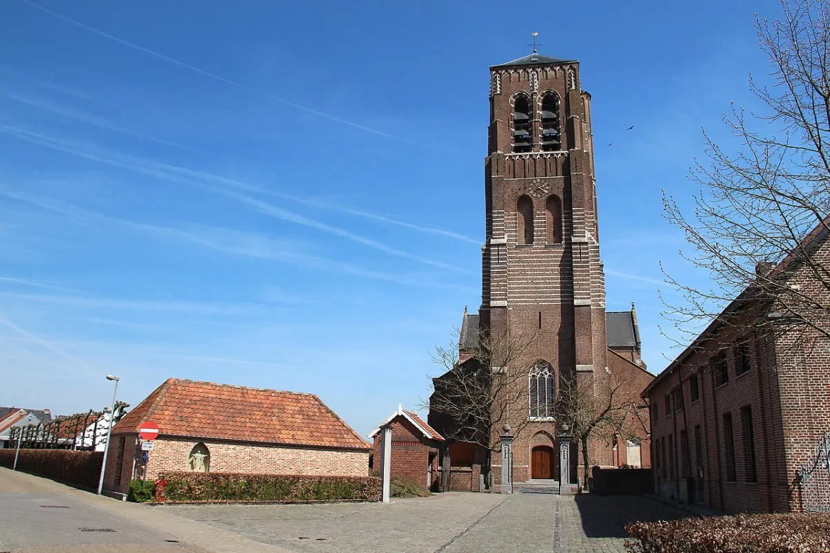 Onze-Lieve-Vrouw-Bezoekingkerk, Hoogstraten