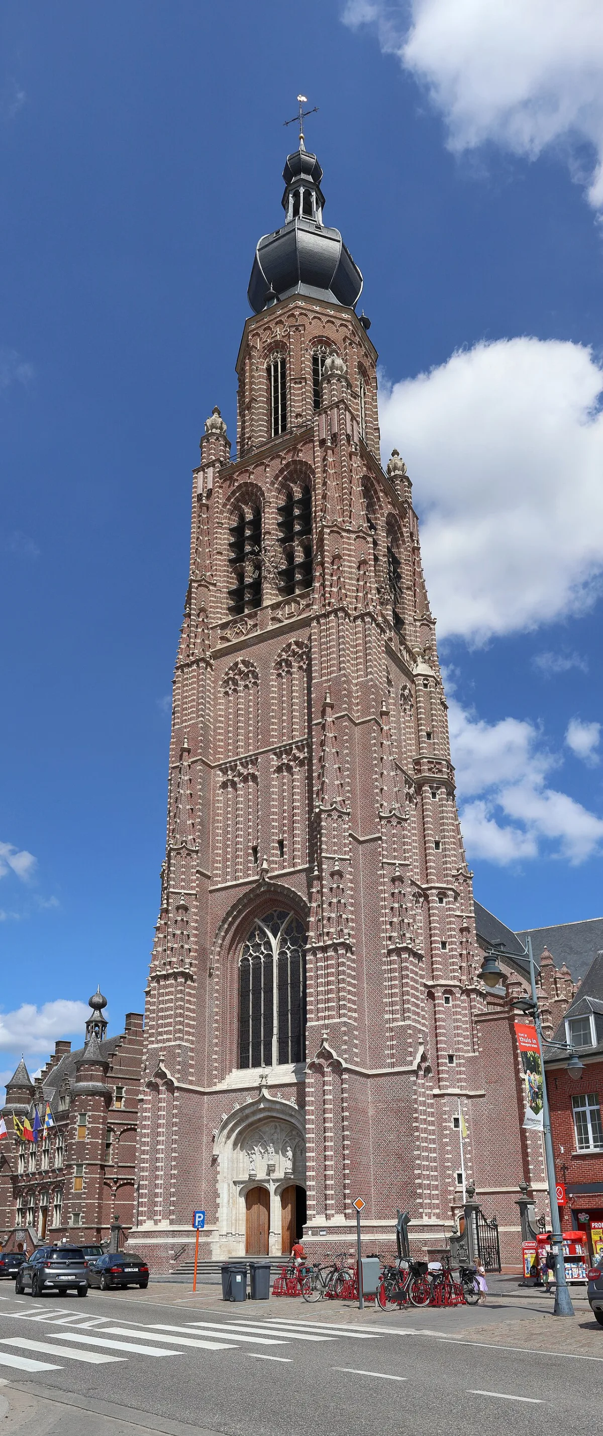 Sint-Katharinakerk, Hoogstraten