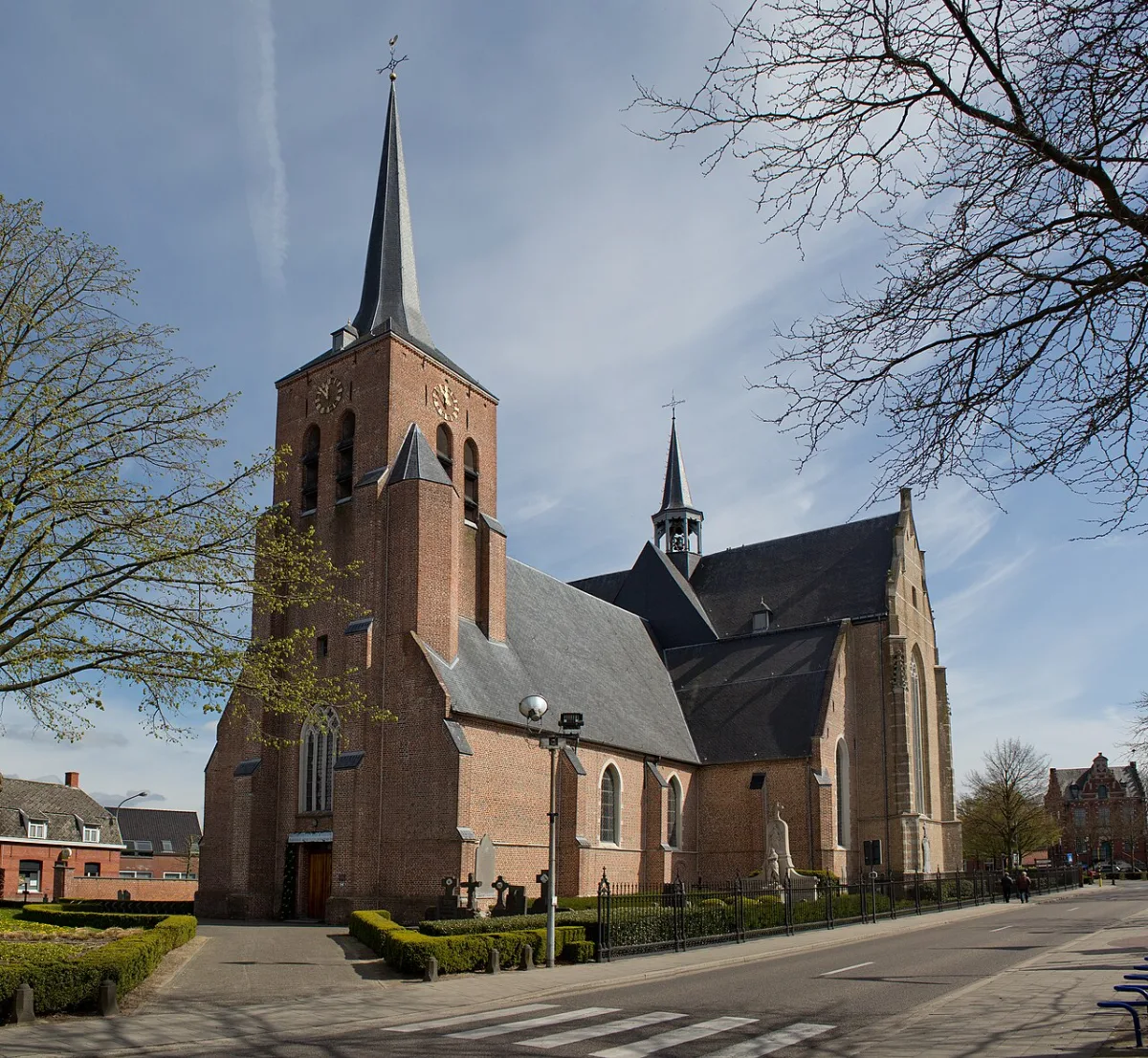 Sint-Salvatorkerk, Hoogstraten