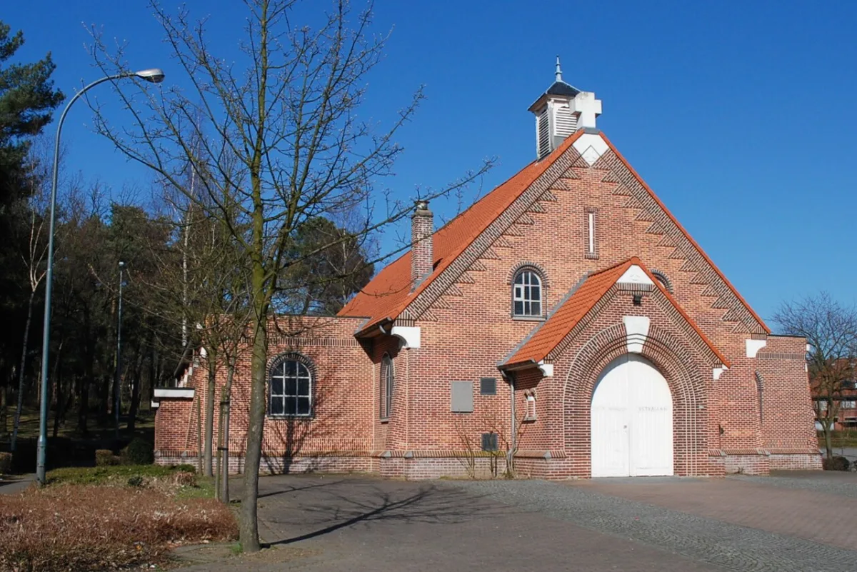 Sint-Lambertuskerk, Houthalen-Helchteren