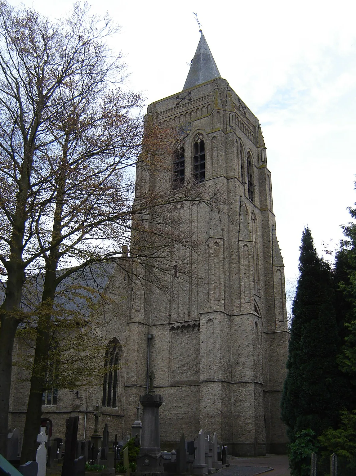 Sint-Bavokerk, Houthulst