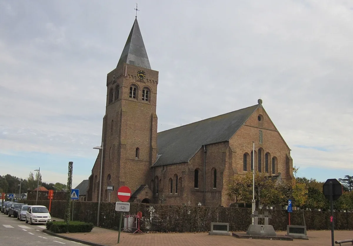 Sint-Jan Baptistkerk, Houthulst