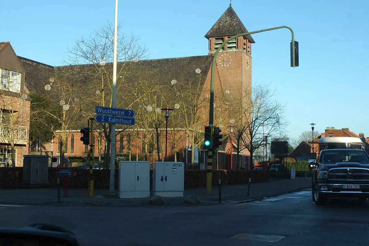 Onze-Lieve-Vrouw-Bezoekings- en Bijstandkerk, Kalmthout