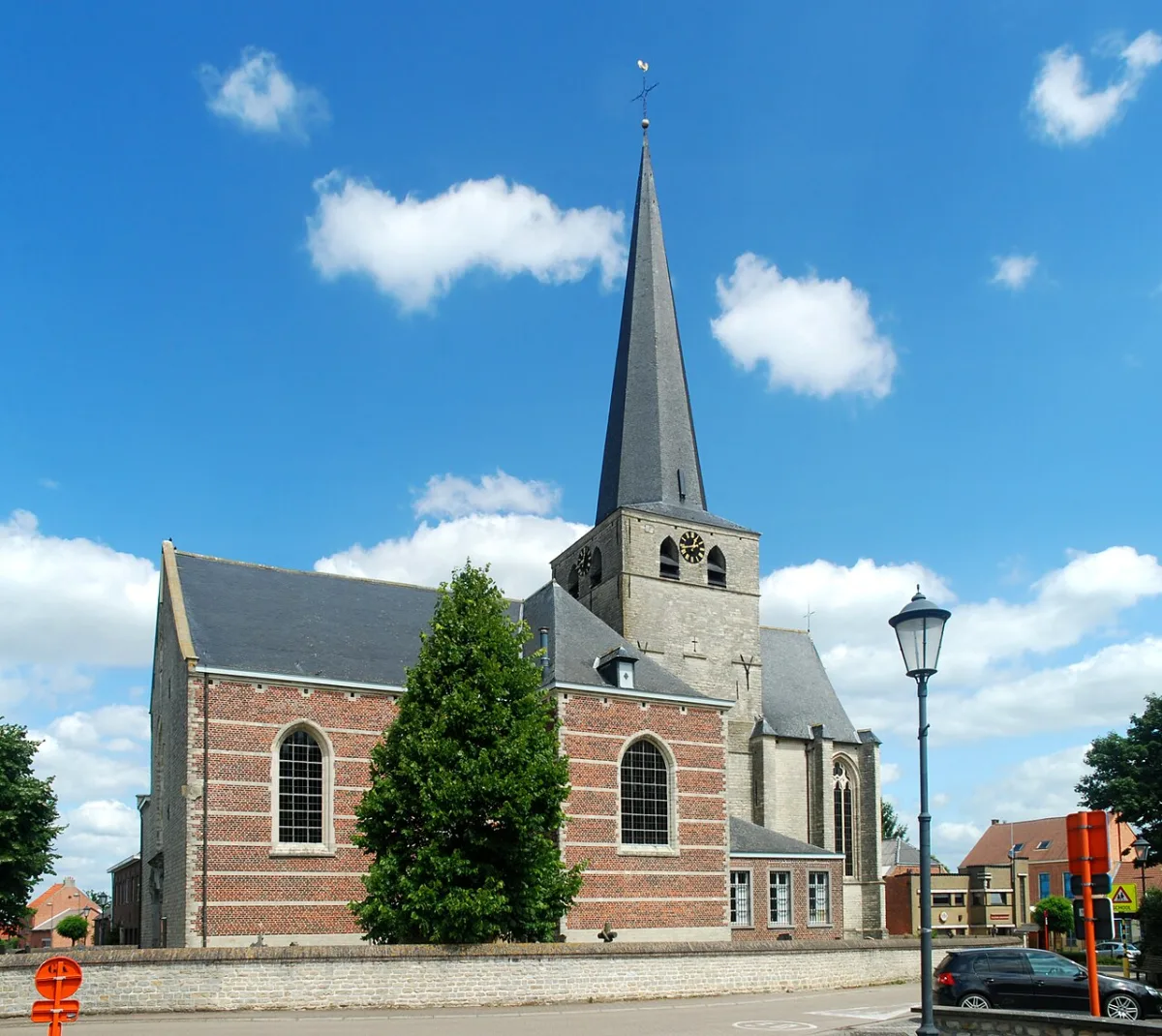 Sint-Stefanuskerk, Kampenhout