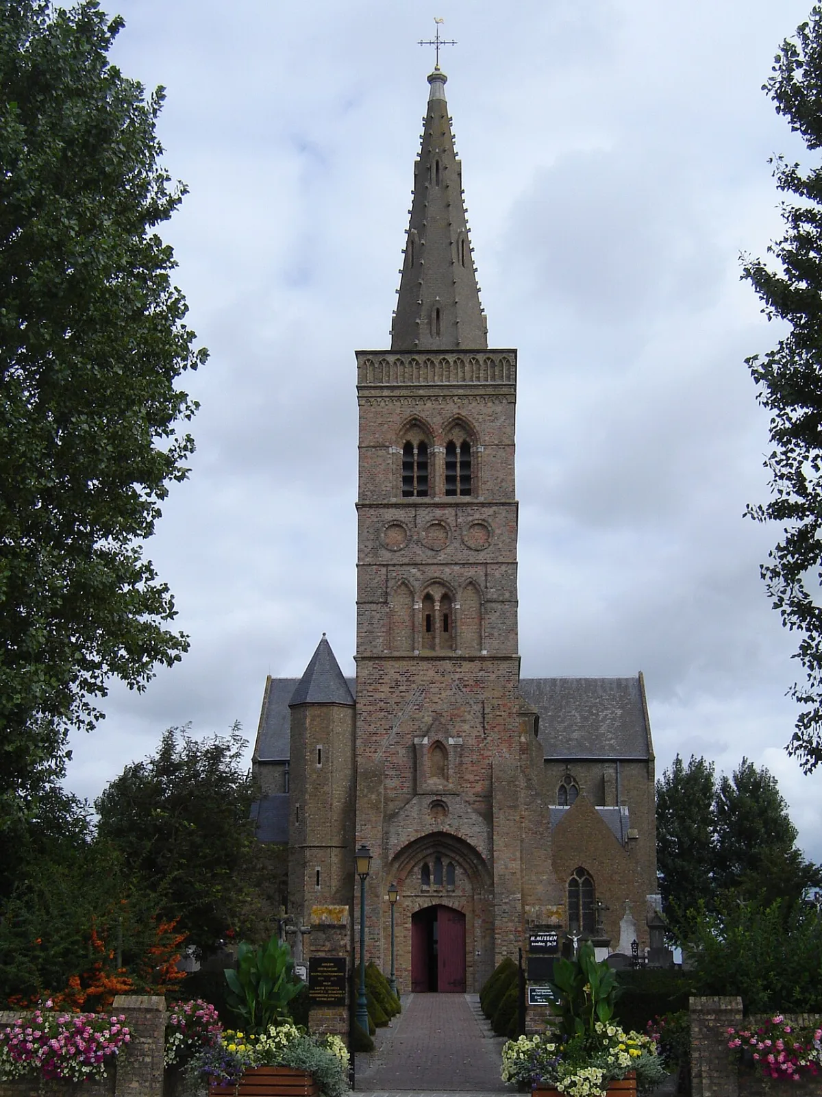 Sint-Willibrorduskerk, Koksijde
