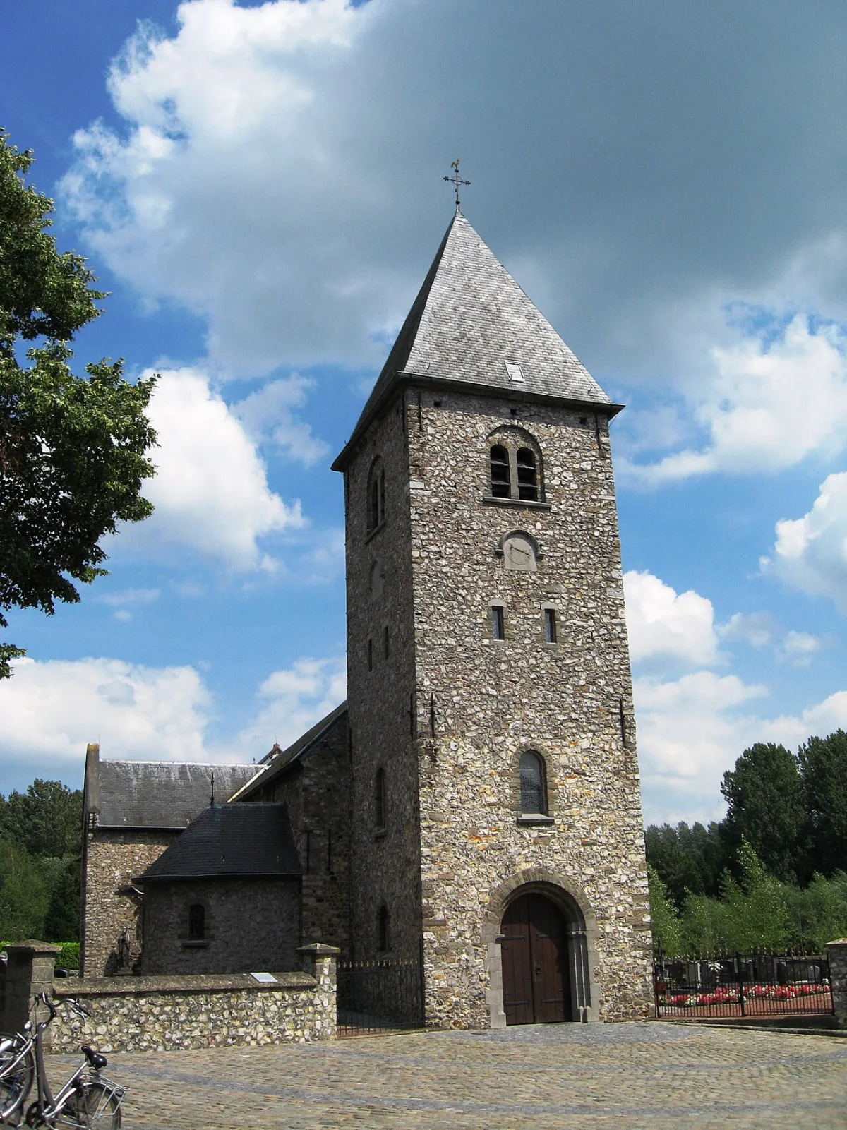 Sint-Pietersbandenkerk, Kortessem