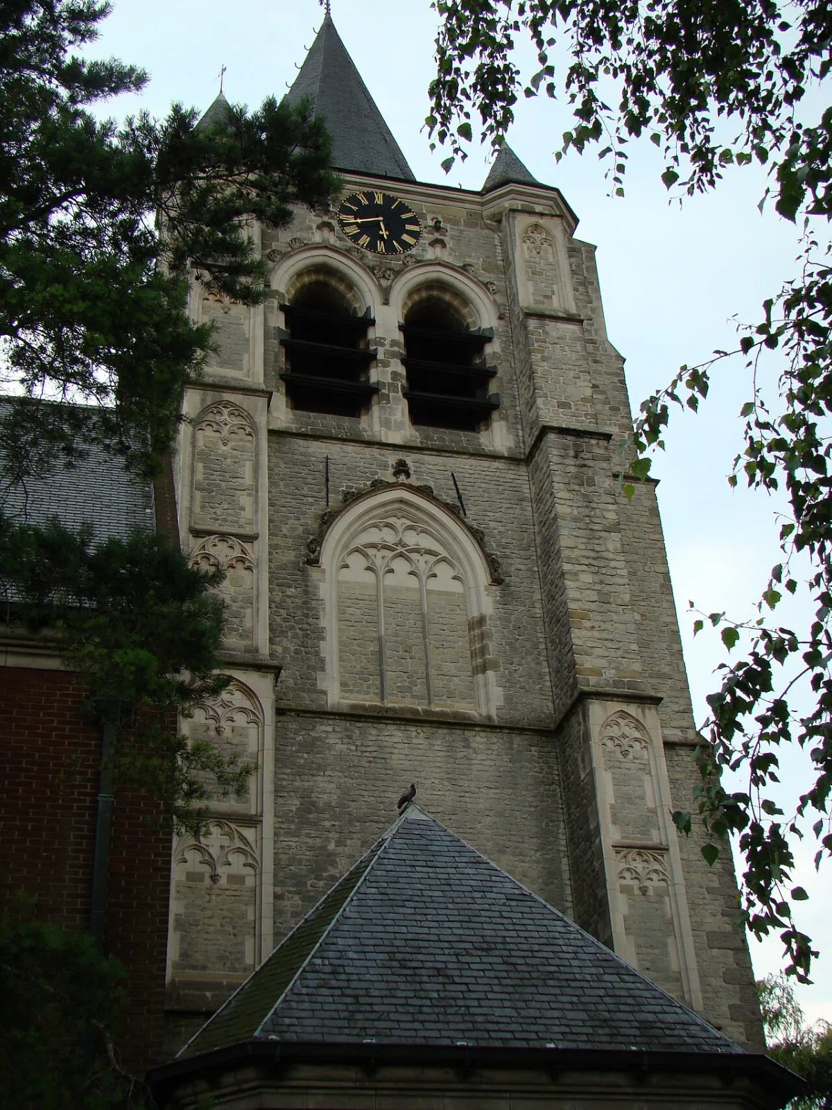 Sint-Eutropiuskerk, Kortrijk