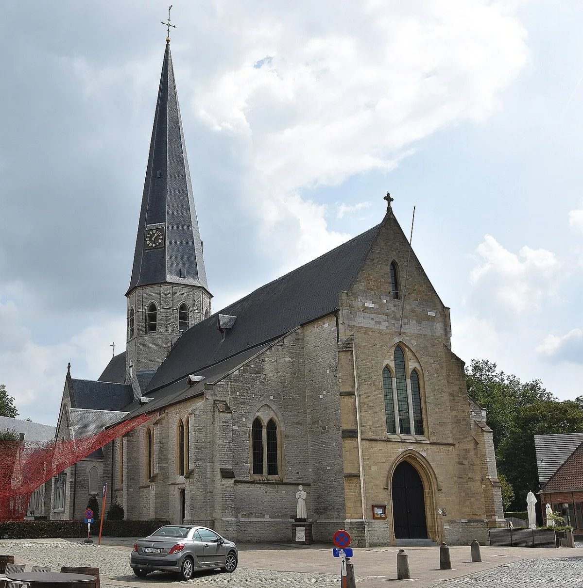 Sint-Petruskerk, Kruibeke