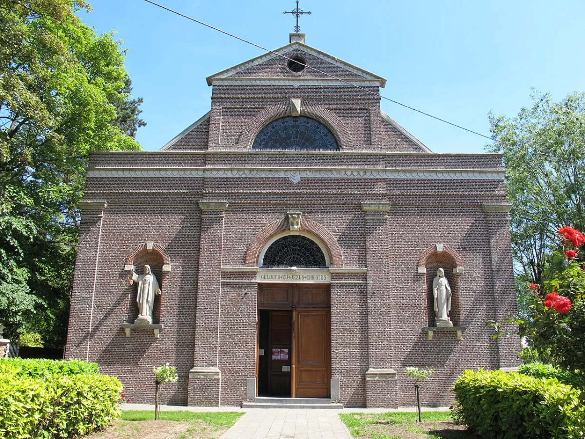 Onze-Lieve-Vrouw van Bijstandskerk, Kruisem